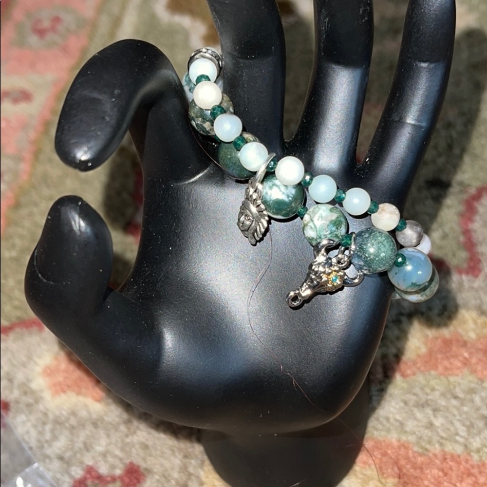 Grasshopper semi precious stone stack